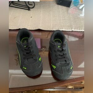 Puma Kids Shoes - Gray and Green